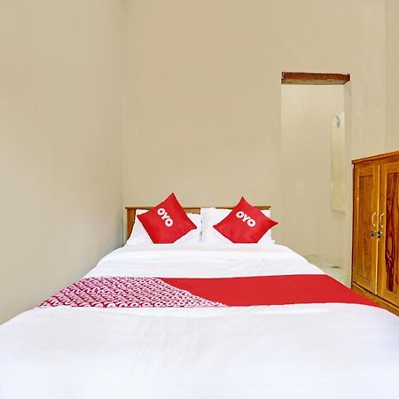 Oyo 91261 Cita Suraya Homestay Banyuwangi  Exterior foto