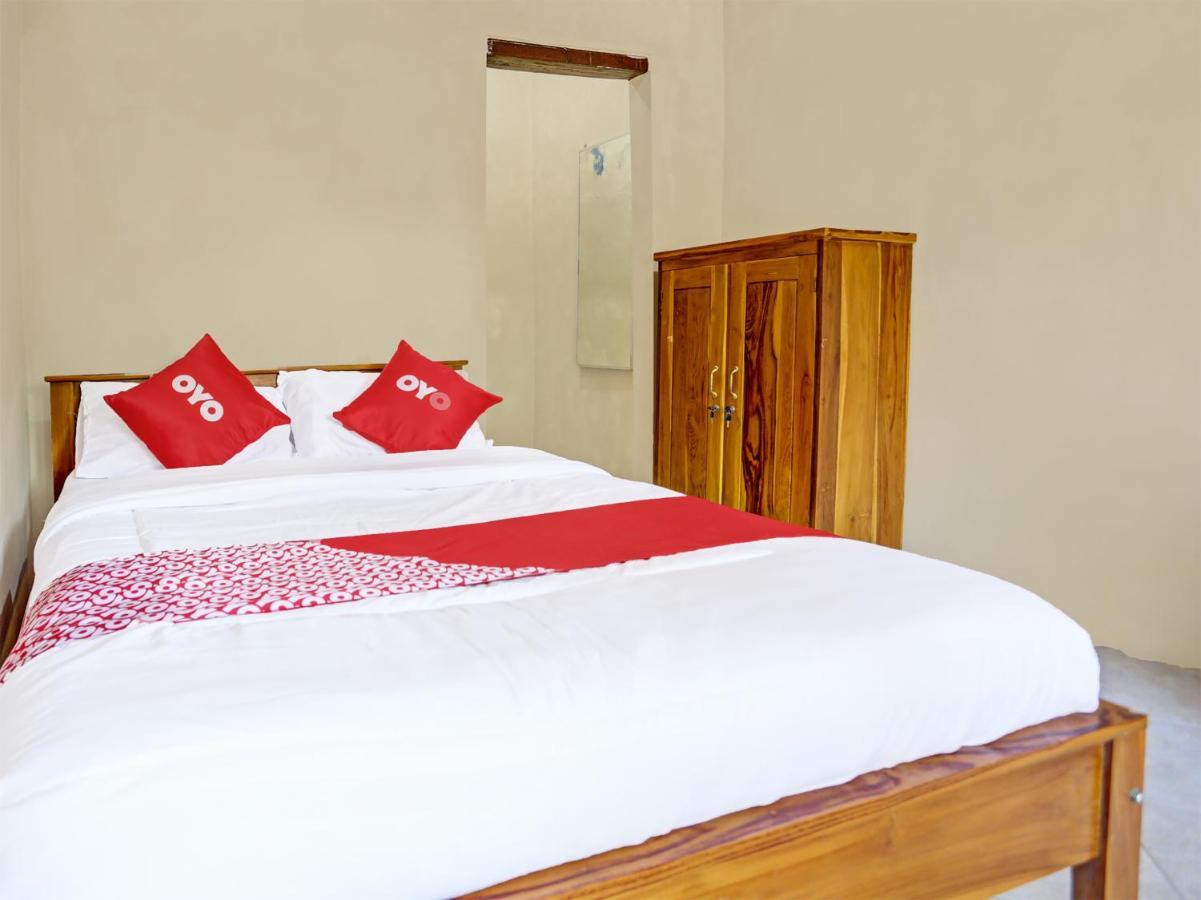 Oyo 91261 Cita Suraya Homestay Banyuwangi  Exterior foto